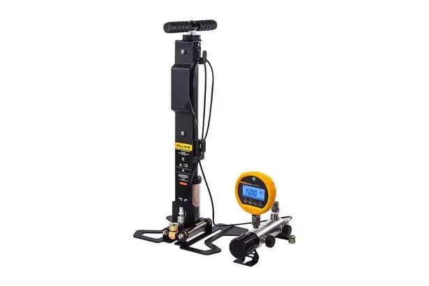 Kit de la Bomba de Comprobación Neumática Fluke 700HPPK