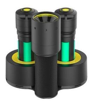 Linterna Led Lenser I7R 220 Lúmenes Alcance De 180mt Con Base De Carga Doble I7DR