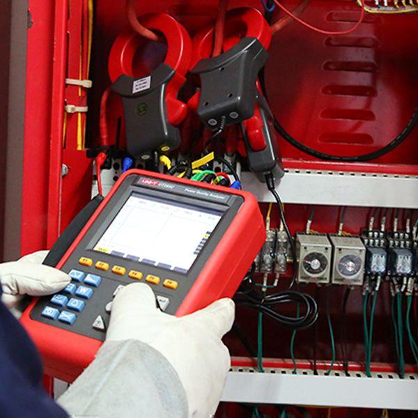 Analizador de Calidad de Energía Trifásico Uni-Trend UT285C 